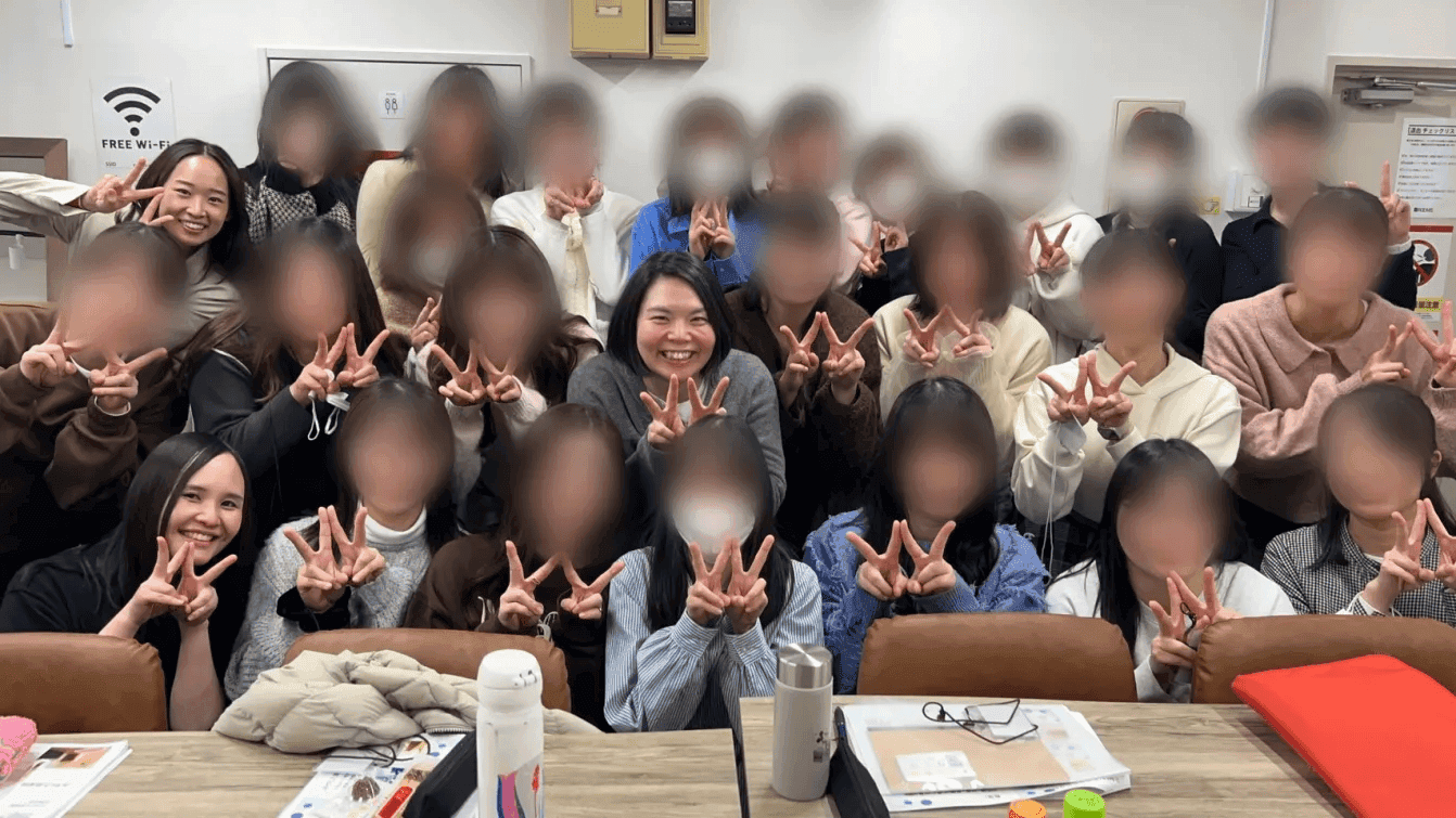 リアルセミナーの集合写真